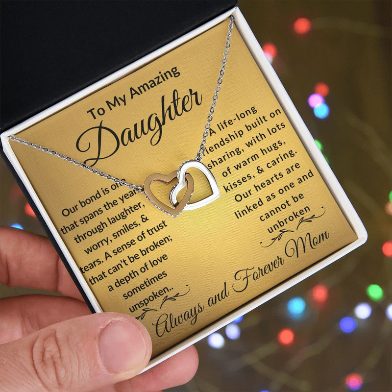 Empower Your Daughter's Dreams with The Interlocking Hearts Necklace & Spark Her Imagination💖✨